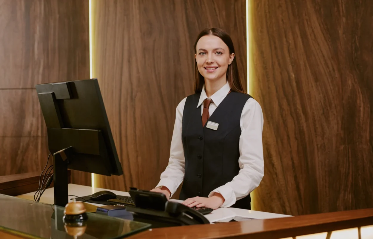 Front Desk Clerk Interview Questions