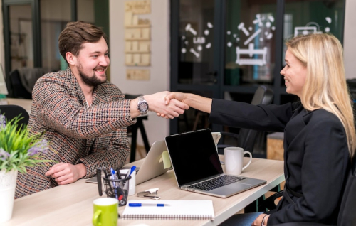 The Role of Employee Referrals in Hiring Success