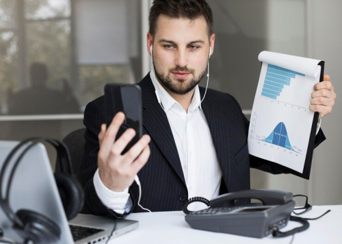 AvaHR’s Real-Time Reporting Boosts SMB Hiring Efficiency