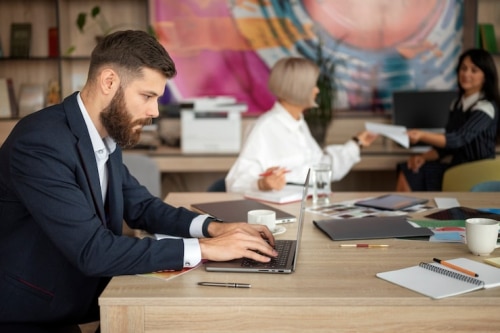 Simple Hiring Software Popular with Busy Entrepreneurs