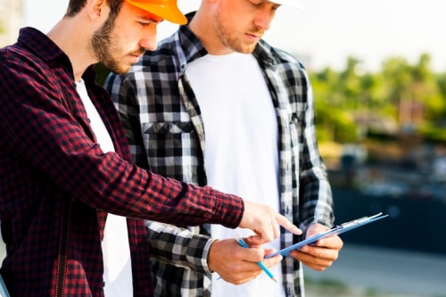 Roofing Businesses Use Digital Tools for Hiring Success