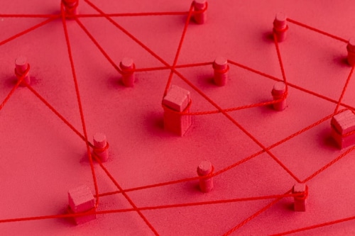 Small Firms Build Strong Talent Networks Through Communities