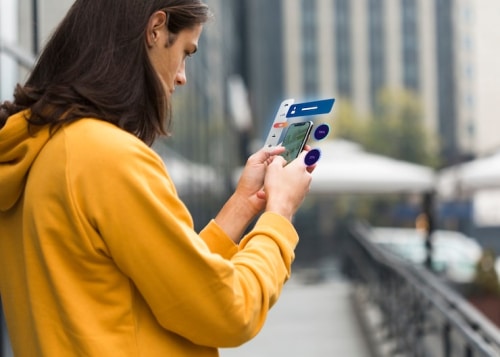 Businesses Evaluate Mobile Apps for Efficient Posting